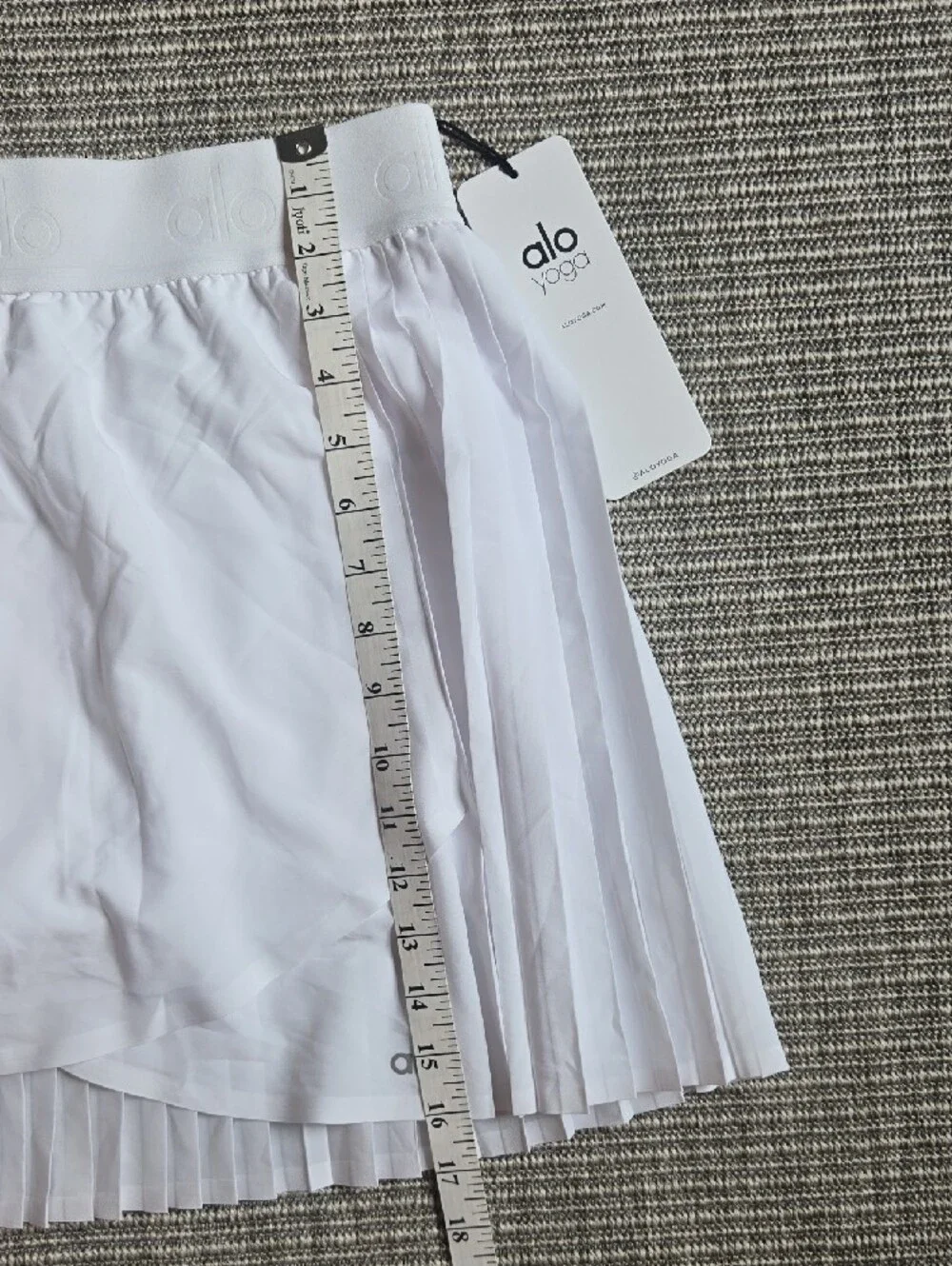 ALO Yoga White Pleated Tennis Skirt